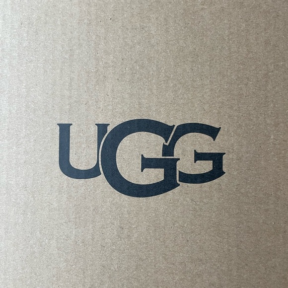 UGG Tasman Chestnut size 11 - Picture 3 of 4